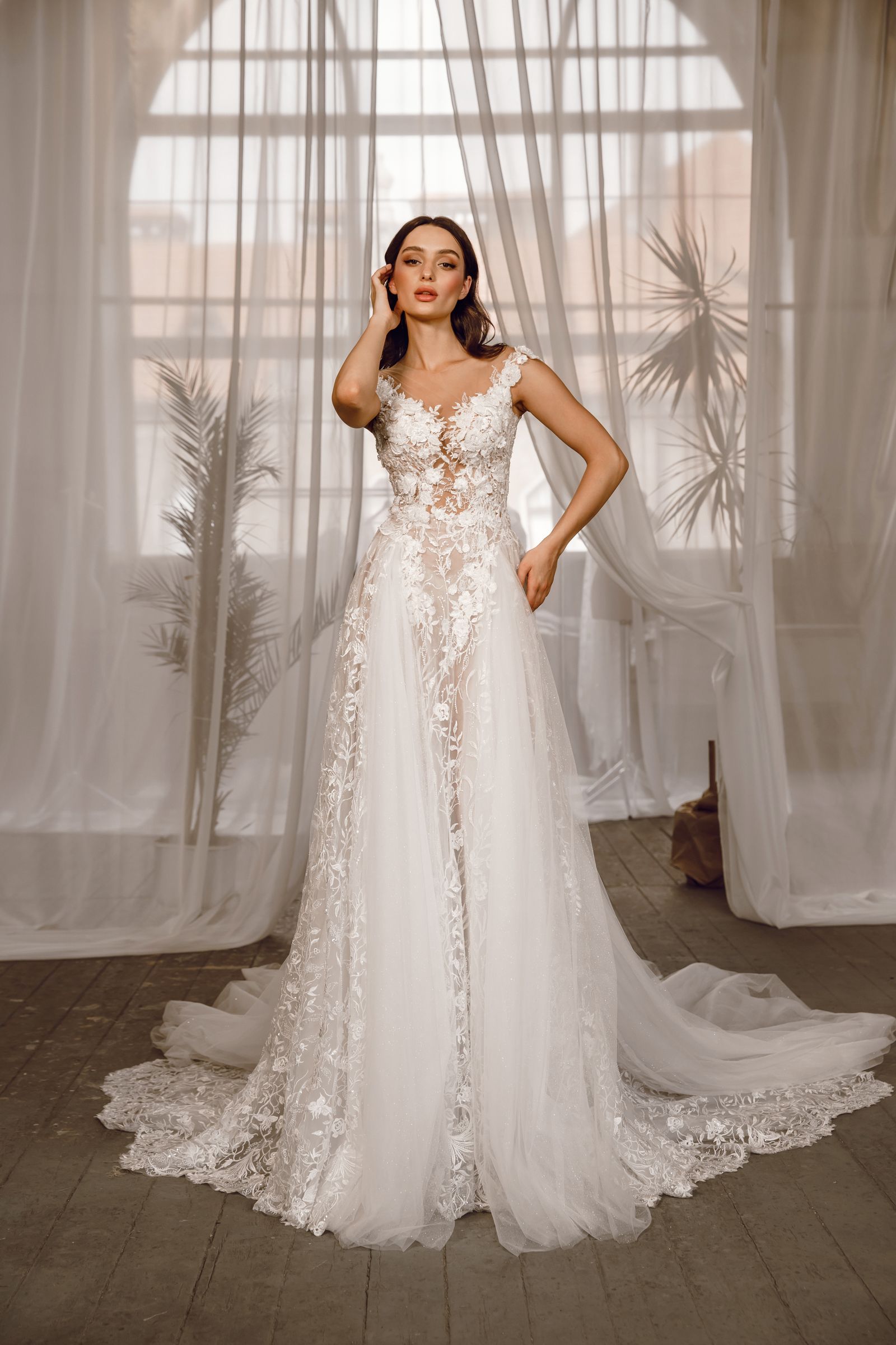 Anny wedding dress, front view