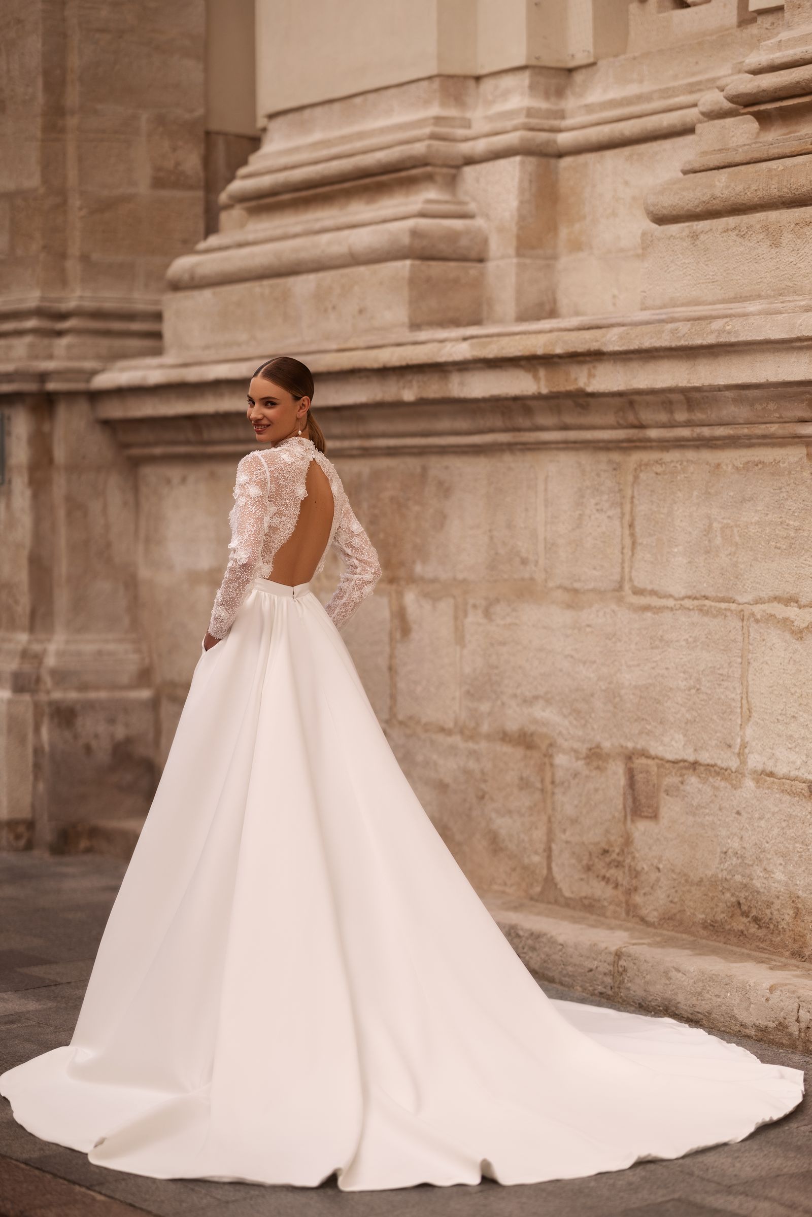 Konstance wedding dress, back view