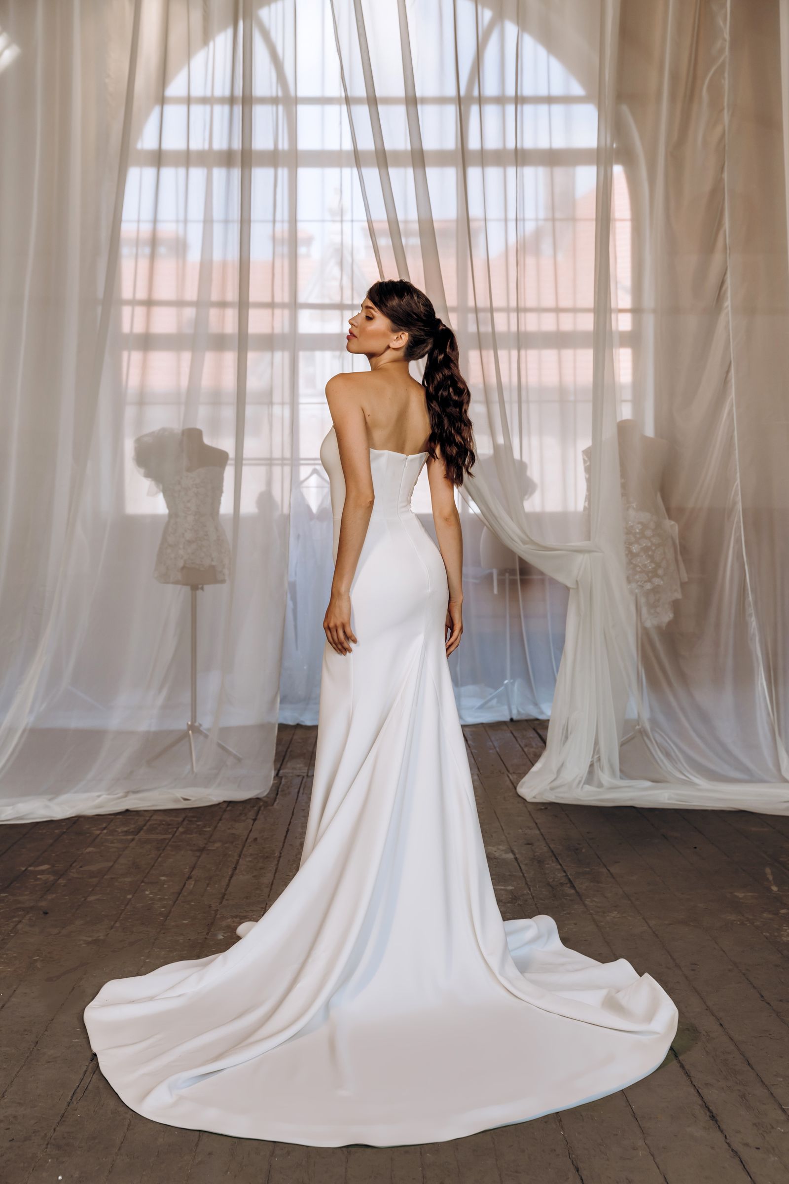 Lana wedding dress, back view
