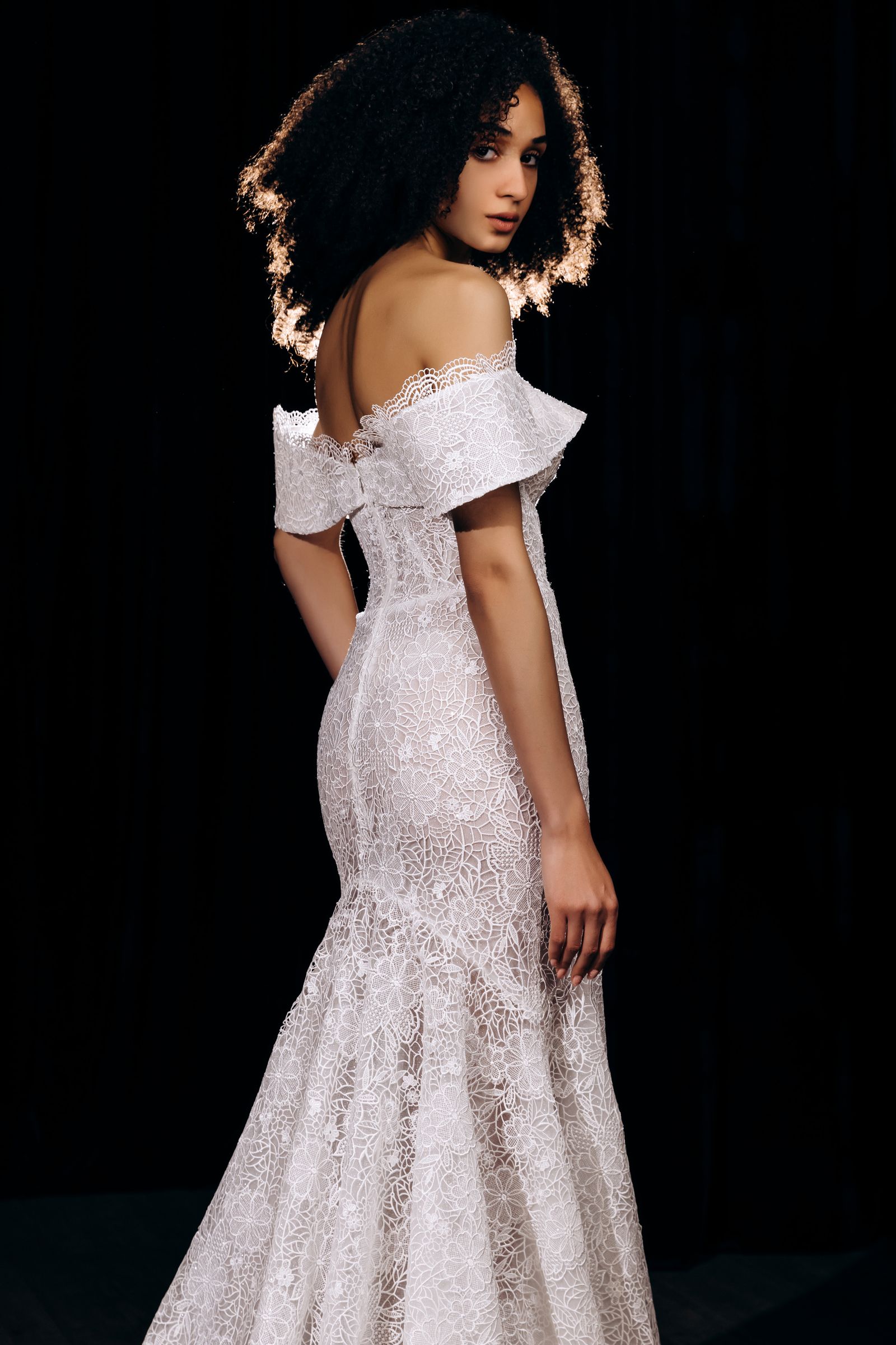 Leila wedding dress, side view