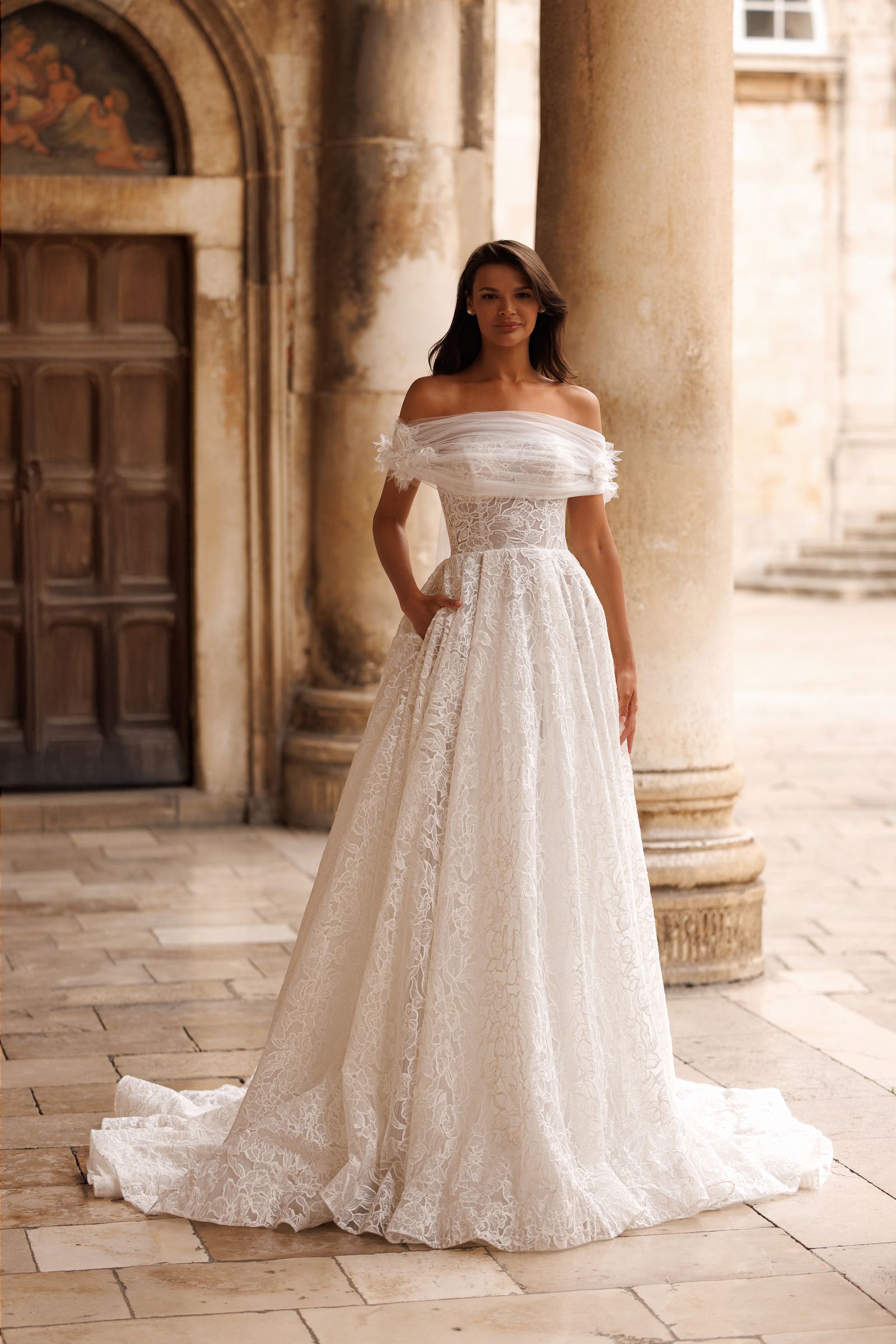 Melody wedding dress, detail view