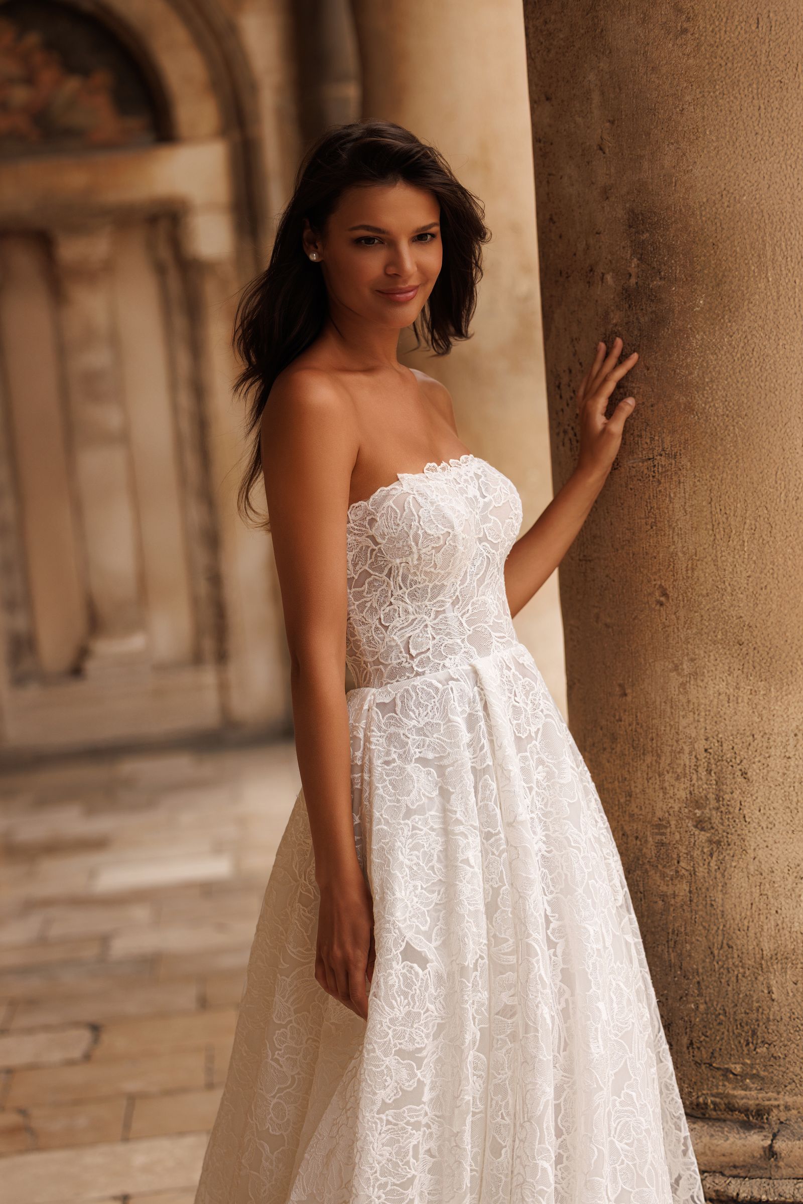 Melody wedding dress, front detail view