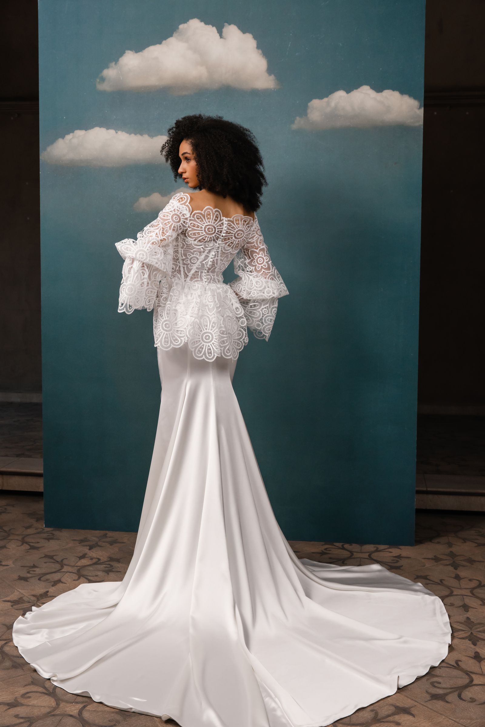 Vanessa wedding dress, back view